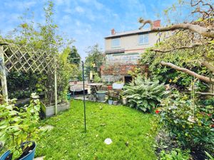 Photo 14- click for photo gallery